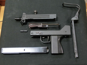 MGC M11 イングラム モデルガン: mitupuuのプラ・モデルガン