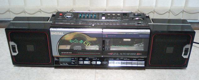 SANYO おしゃれなCDテレコ MR-V2CD