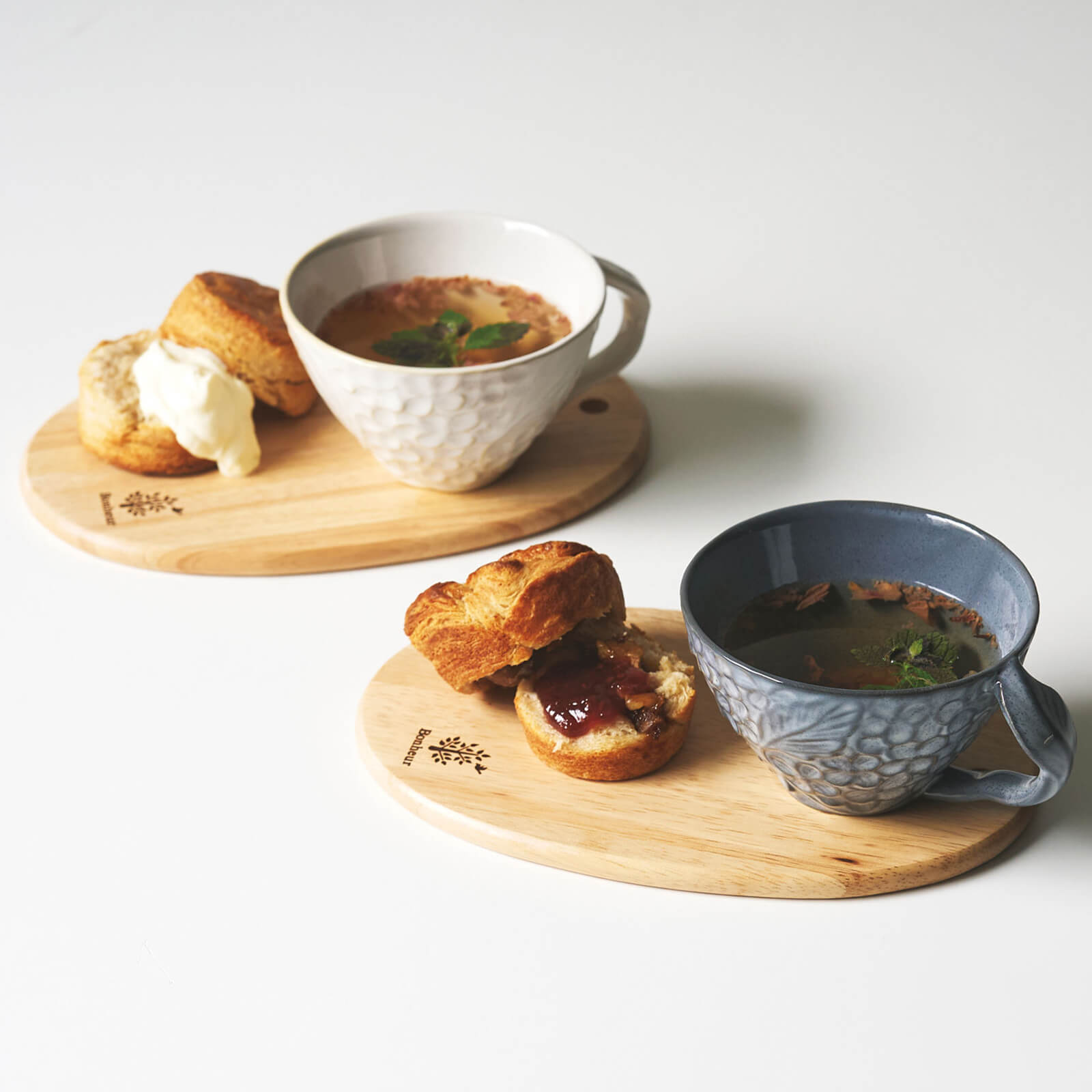 lien-pair-cup-plate.MAIN.jpg?v