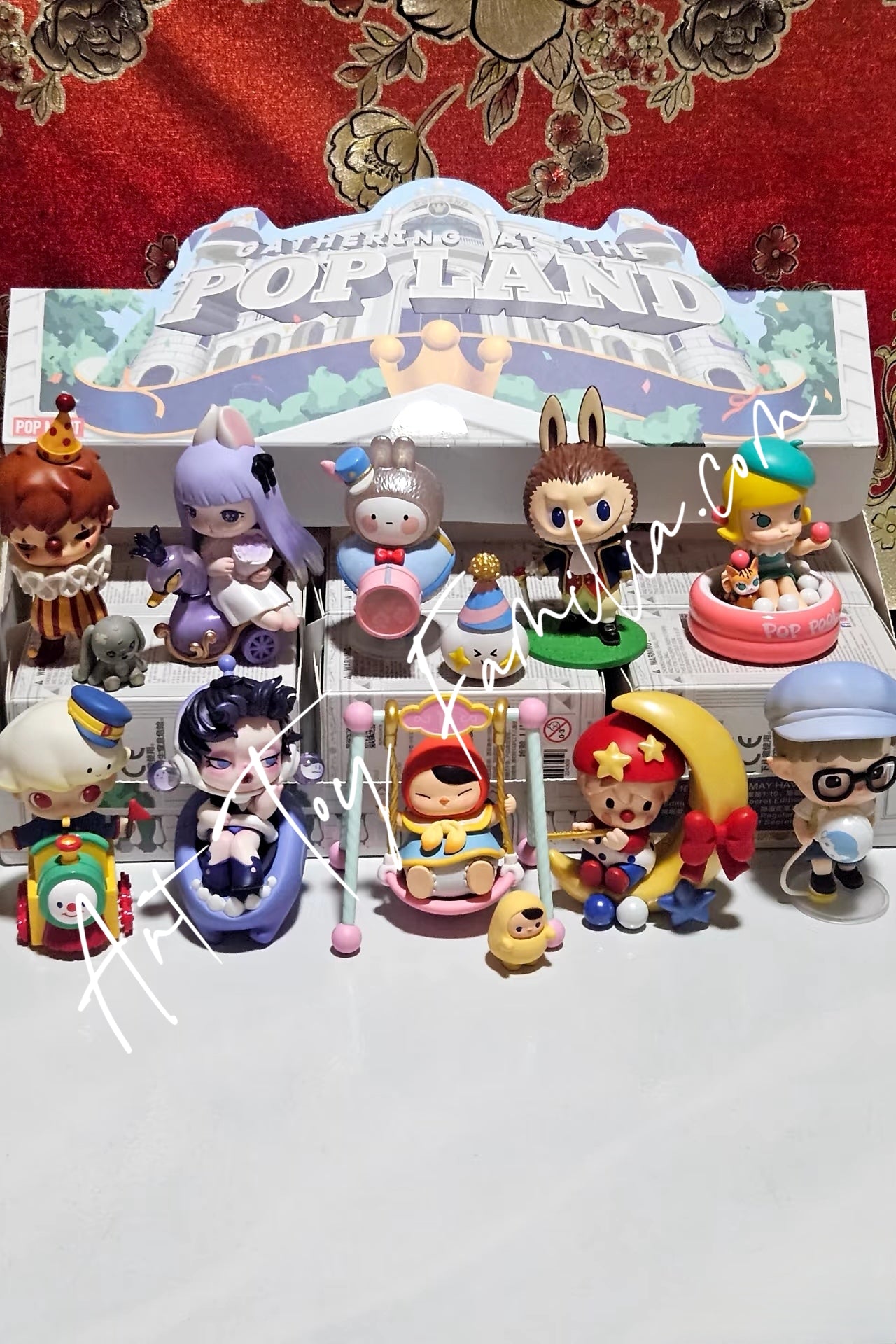 Gathering at the Pop Land Series | POP MART – Art Toy Familia