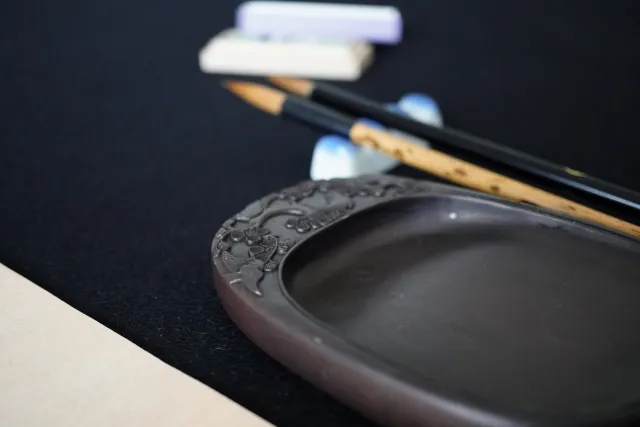 中国硯とは？優れた硯を見分けるポイントとともに解説 | 骨董品・古