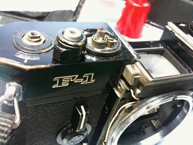 カメラ修理 Canon F1 -(2)- | カメラ修理人の徒然草