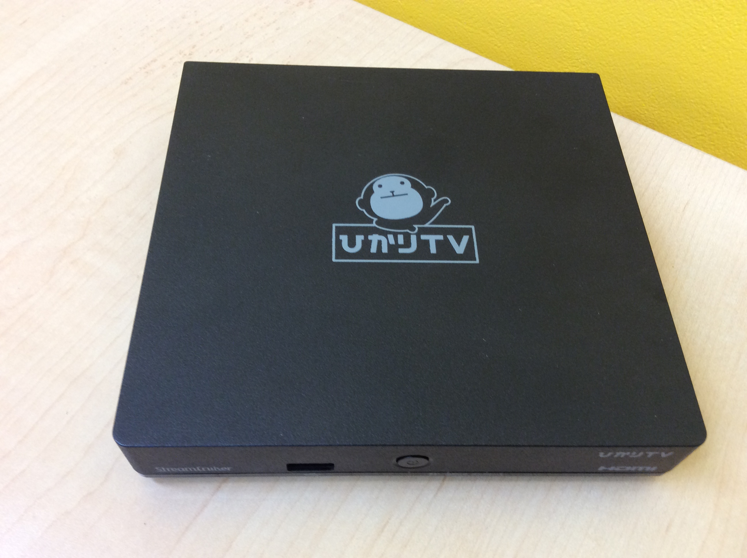 ☆販売価格 19800円☆ 2016年製!! ひかりTVチューナー Smart TV 3400