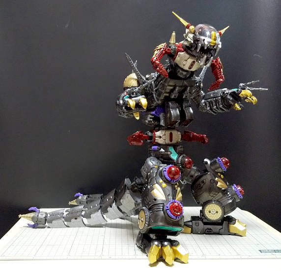 ワルダロス＜エヴォルギガンター＞ ダイアクロン DA-75/DA-76 レビュー