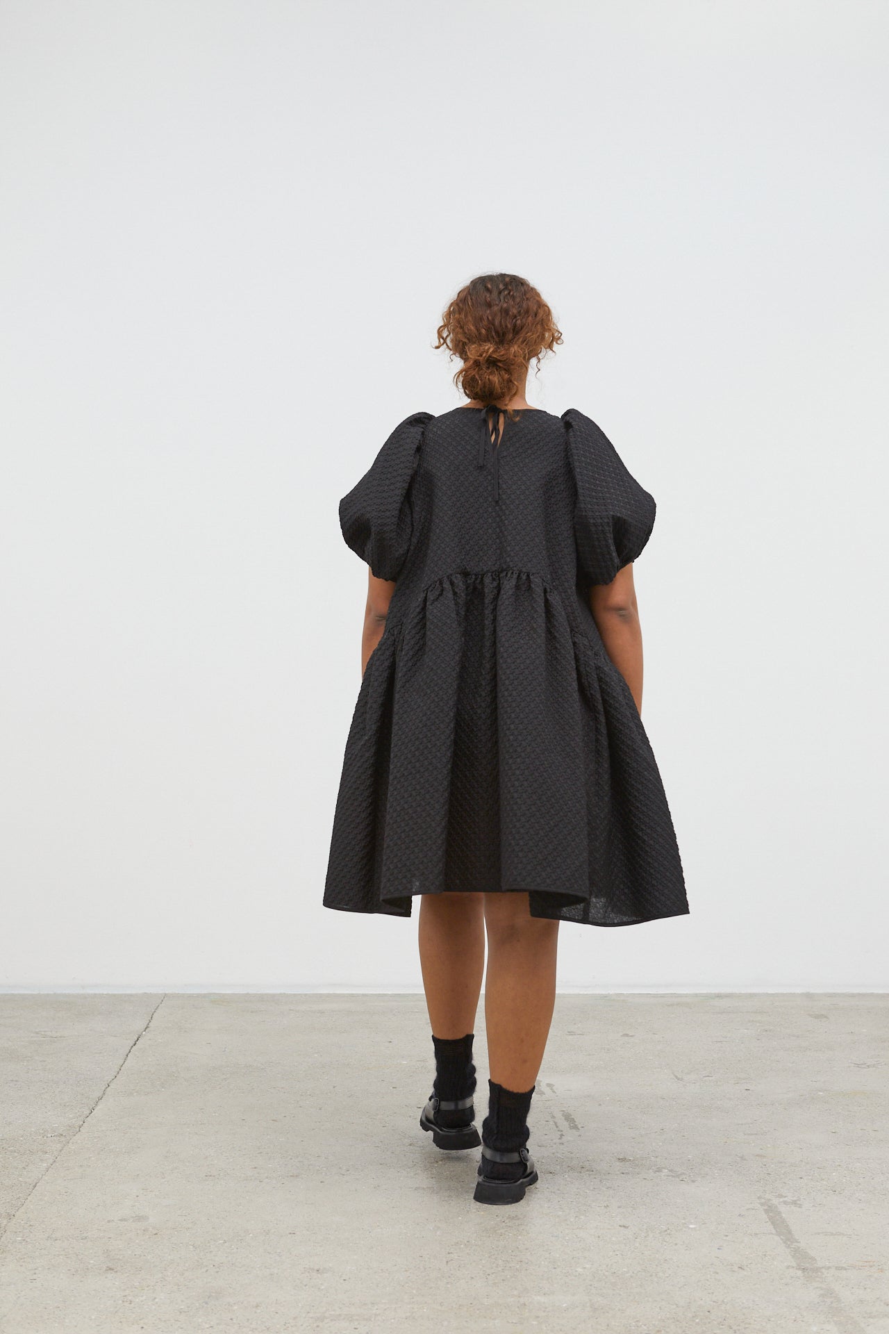 ALEXA | DRESS BLOSSOM MATELASS… BLACK