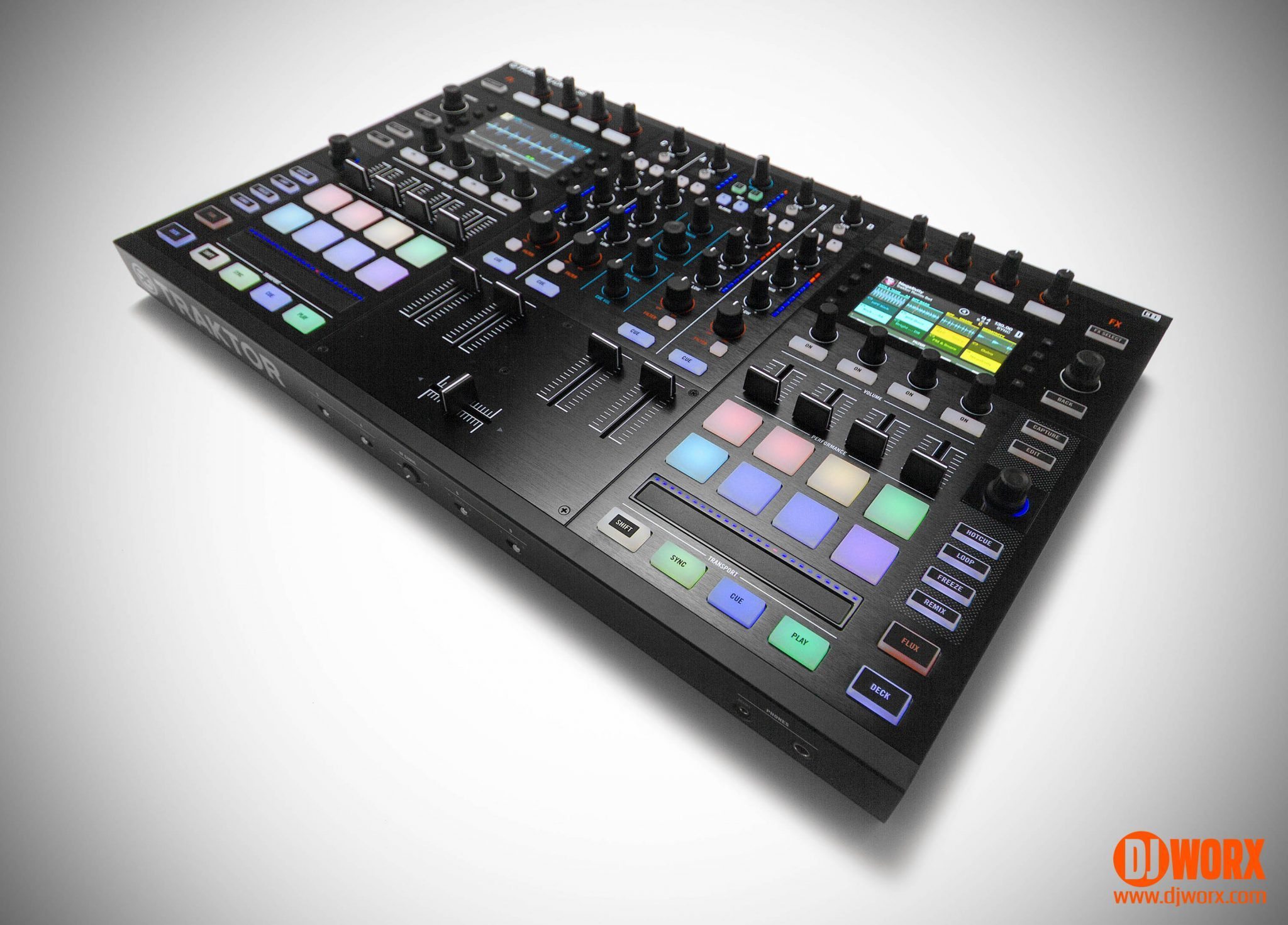 REVIEW: Traktor Kontrol S8 Controller – DJWORX