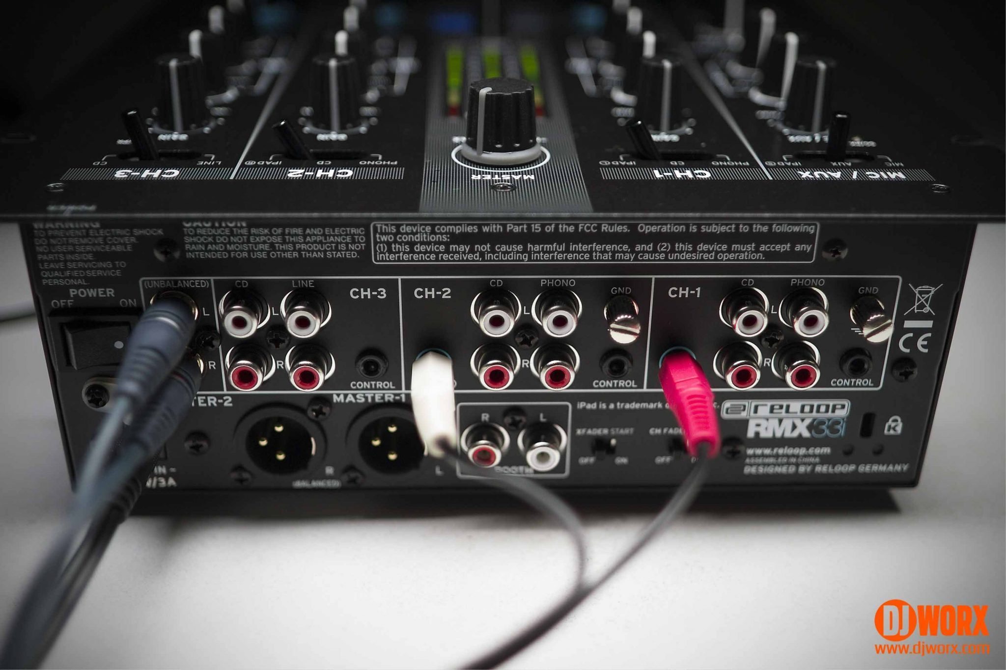 REVIEW: Reloop RMX22i and RMX33i mixers