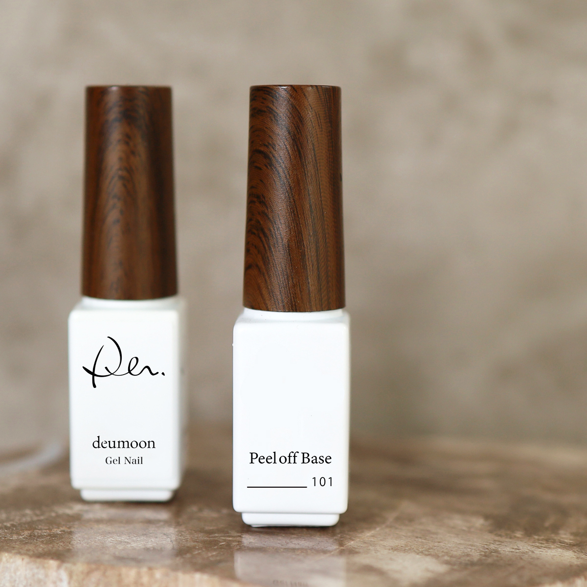 Peel off Base (高粘着はがせるベース/4g) - deumoon