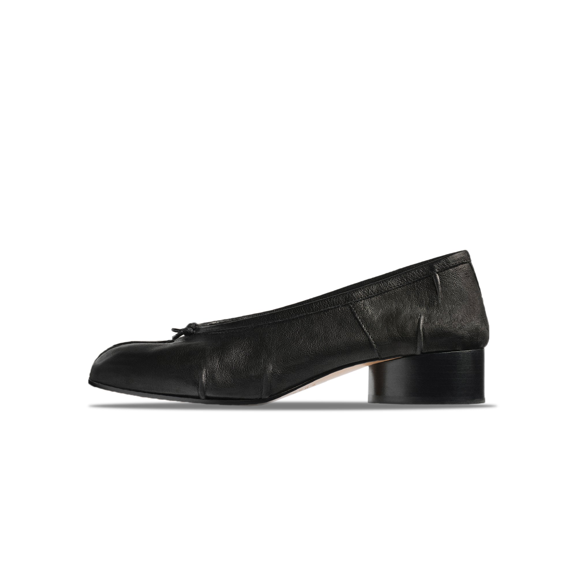 Maison Margiela Womens Tabi Ballerina Shoes – Extra Butter