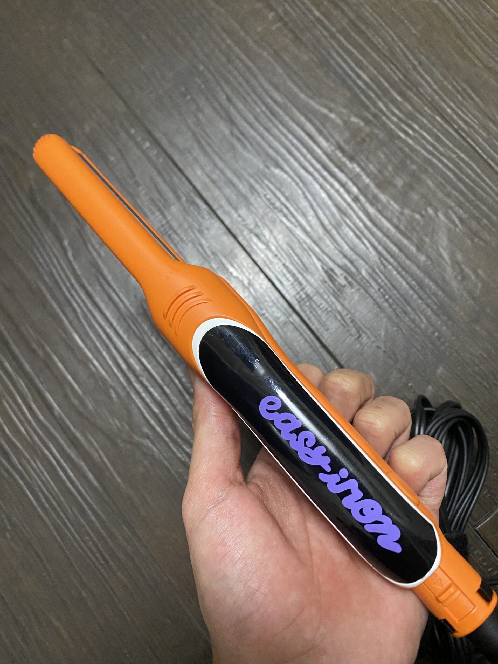 イージーアイロンの魅力 - 堀江・南堀江・四ツ橋の美容室Eight（エイト