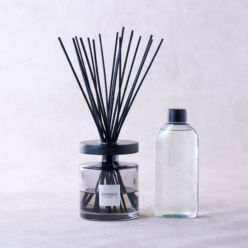 ホワイトティー by ウェスティン コラタンブーケディフューザー – ESTEBAN