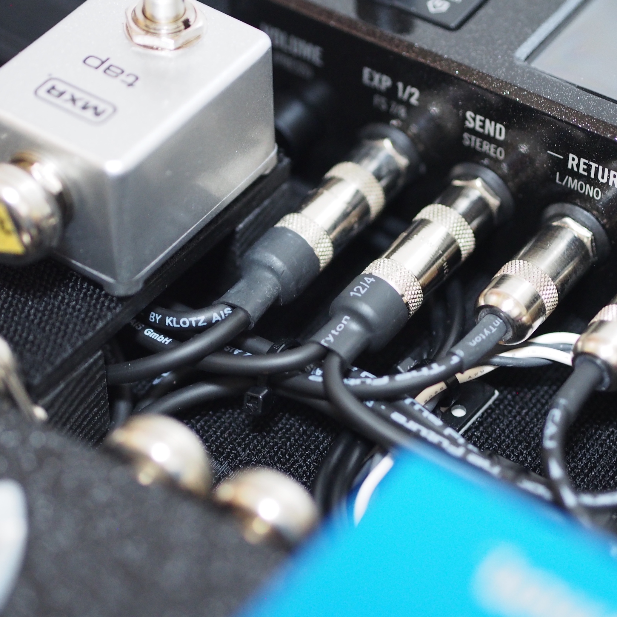 エフェクターボードのアップデートと LINE6 HX STOMP XL を 2 LOOP に