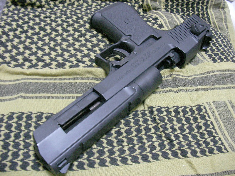 東京マルイ デザートイーグル .50AE 〜 威力と音と反動と。 - GUN道場