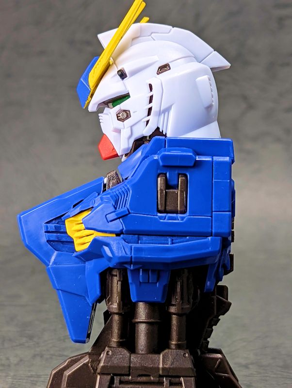 玩栗犬と、機動戦士ガンダム MSメカニカルバスト01 限定版RX-93ff ν