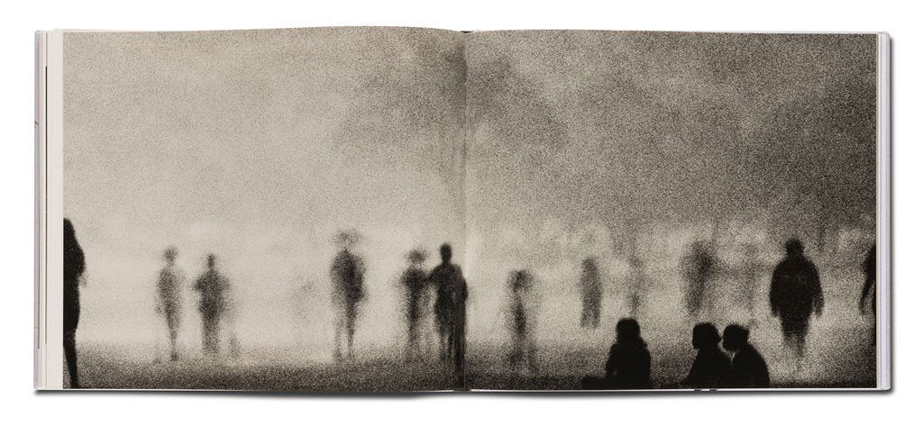 Trent Parke 'Minutes to Midnight' publication, signed – Hugo