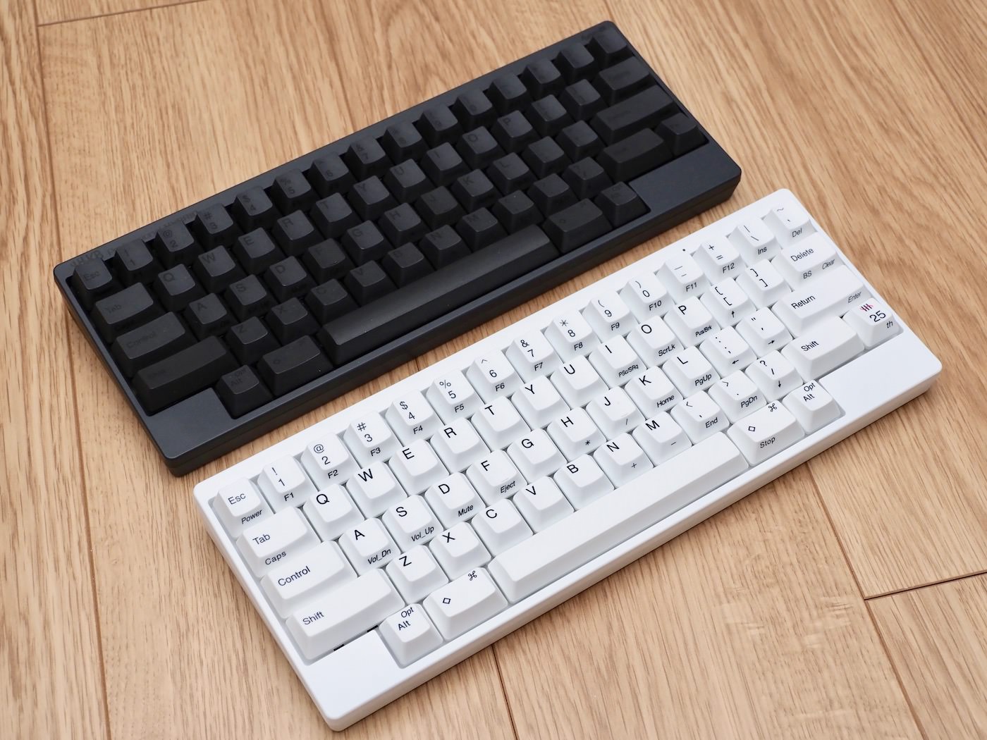 HHKB Professional HYBRID Type-S 雪・白いHYBRID Type-Sが限定発売