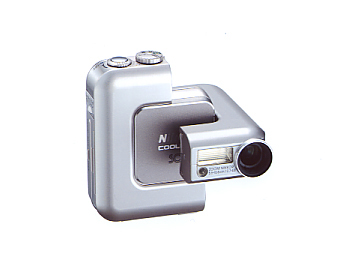 News：ニコン、スクエアボディに回転レンズの「COOLPIX SQ」発表