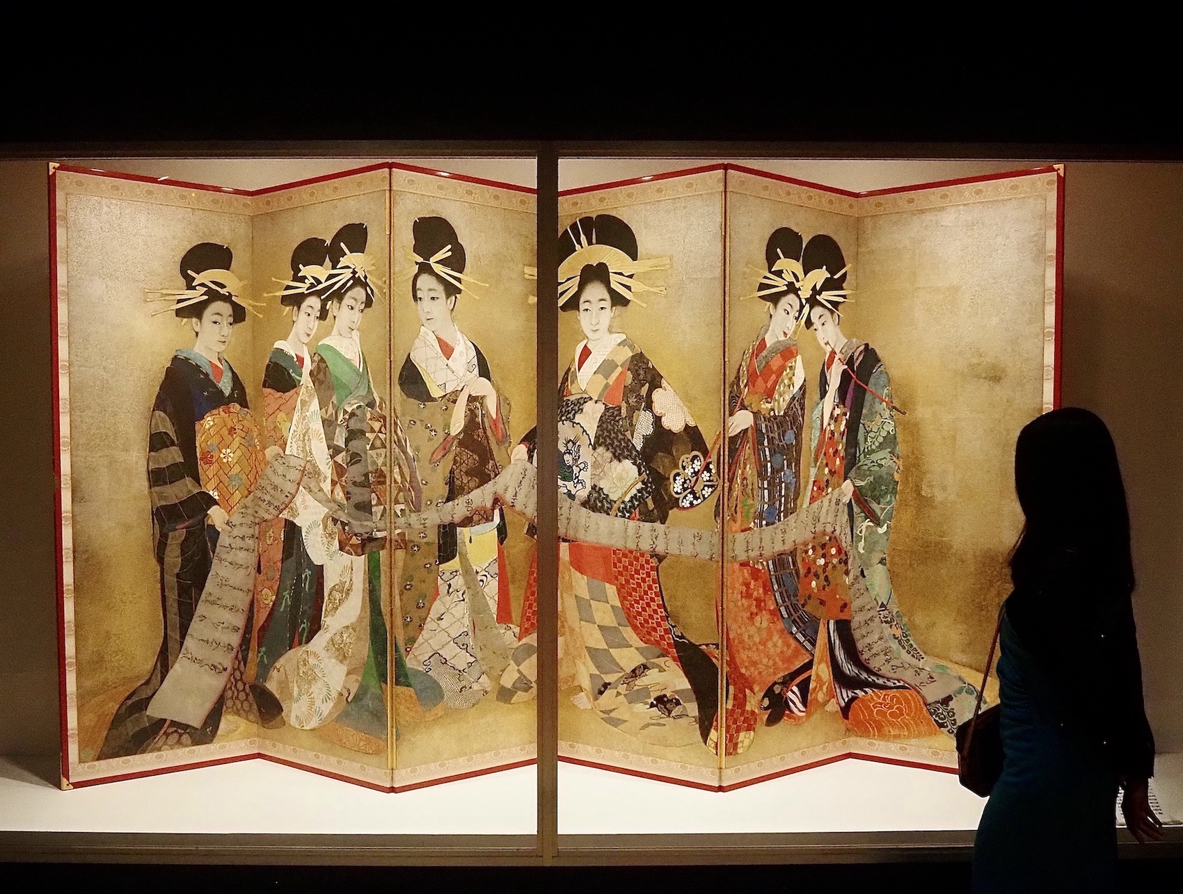 あまりに華やか！ 異才の日本画家・甲斐荘楠音が手掛けた「侍衣裳」の