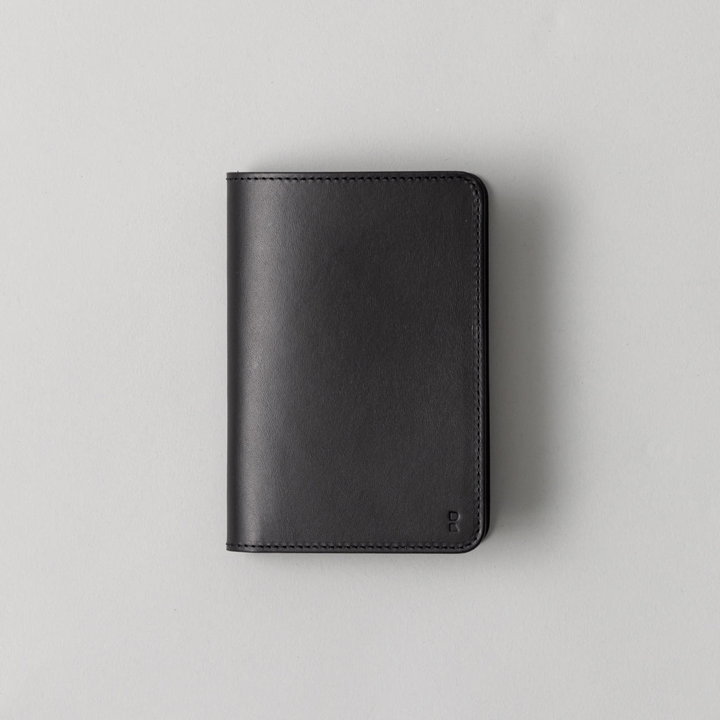 レザーパスポートケース Passport cover 黒 – kuros.style