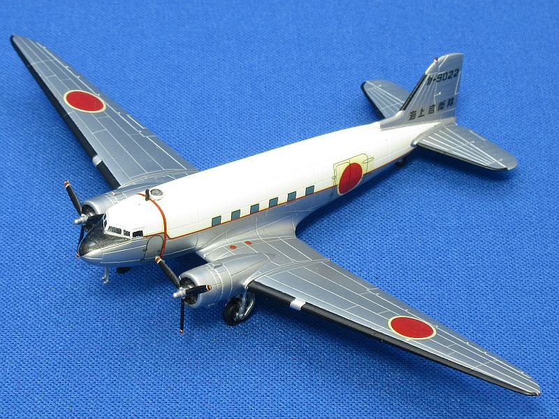 ハセガワ1/200 R4D-6(海上自衛隊)