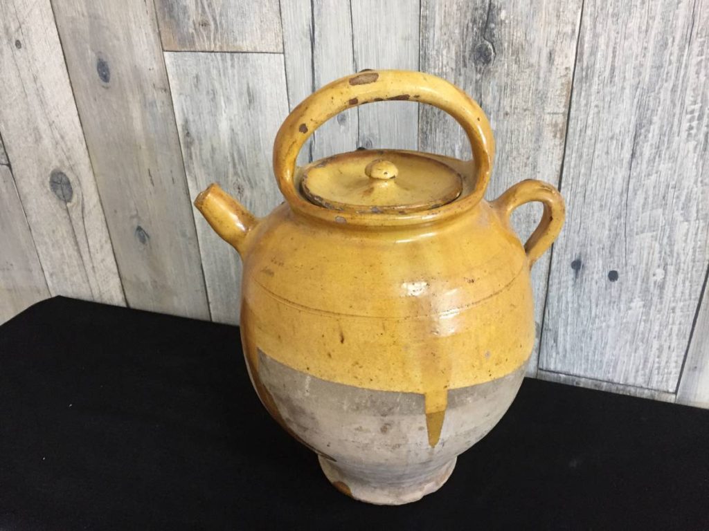 横浜市より出張買取にて南フランス アンティーク つぼ 水差し ポット