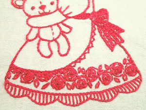 初めてのスーちゃん ＊ 刺しゅう: かえるにゃん親子の手作り部屋