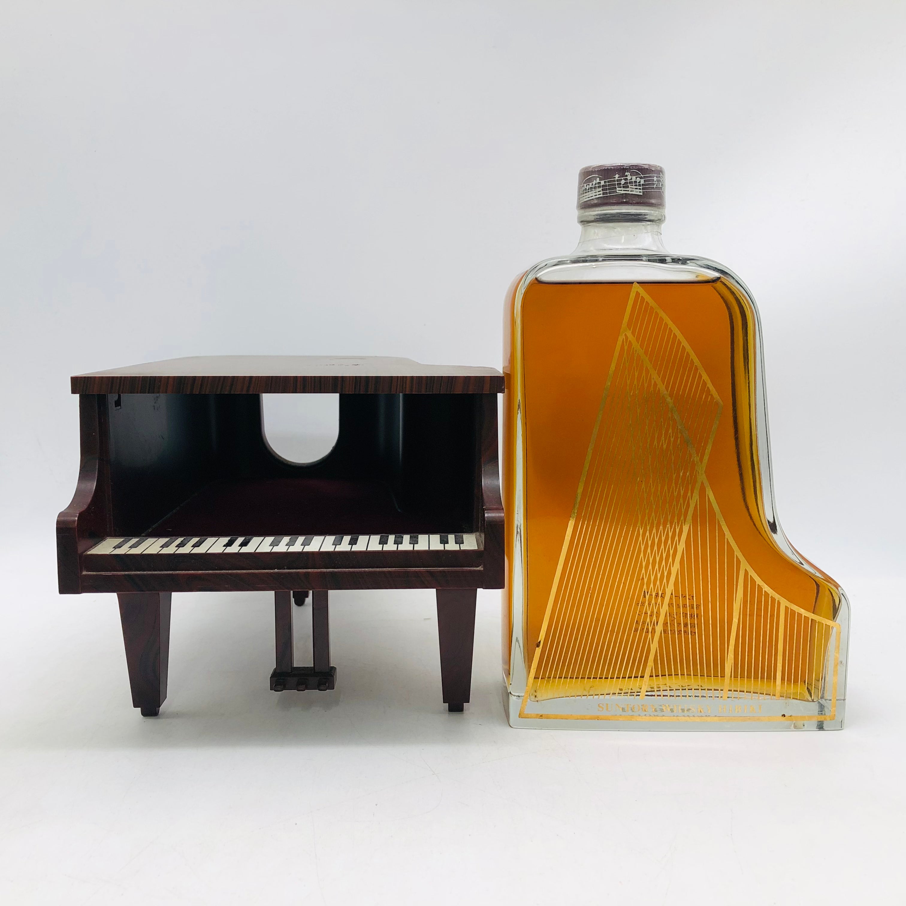 SUNTORY サントリー 響 楽器ボトル ピアノ型ボトル 600ml – お酒の通販