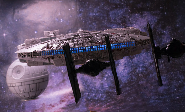 レビュー バンダイ ミレニアム・ファルコン 電飾編/塗装編 : ふぃぎゅる！