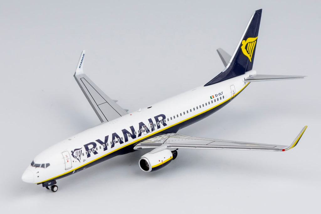 Ryanair Boeing 737-800 EI-DLF NG Model 58172 Scale 1:400
