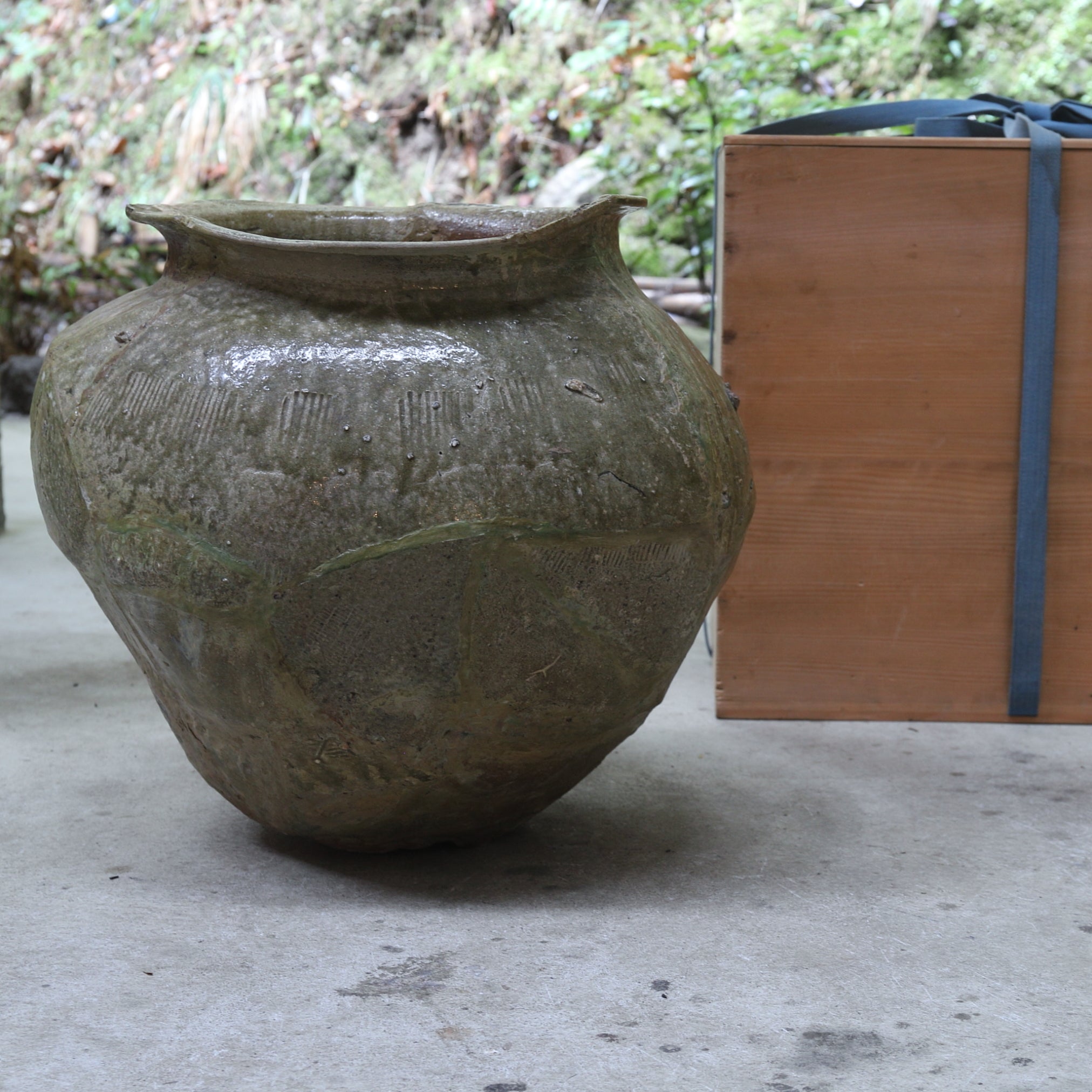 平安時代 古常滑 経塚壺 識箱納 大壺（794–1185 CE） | 入蘆花