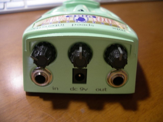 Danelectro CoolCat VIBE ユニバイブ | ヘボロッカーの機材ブログ