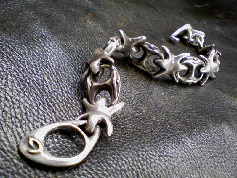 Nagual / ナグァール エイリアンブレス | macaroni Drop〈マカロニ