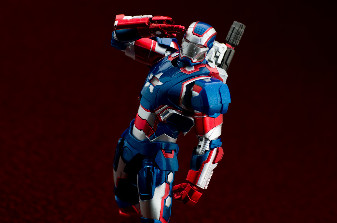 レビュー】 バンダイ S.H.Figuarts アイアンパトリオット [映画