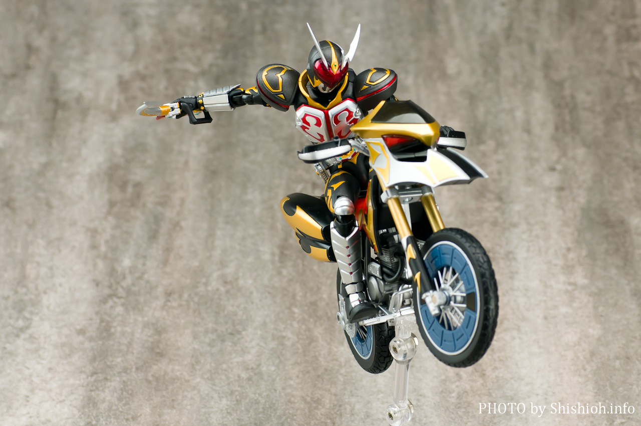 レビュー】 バンダイ 魂ウェブ商店 S.H.Figuarts シャドーチェイサー