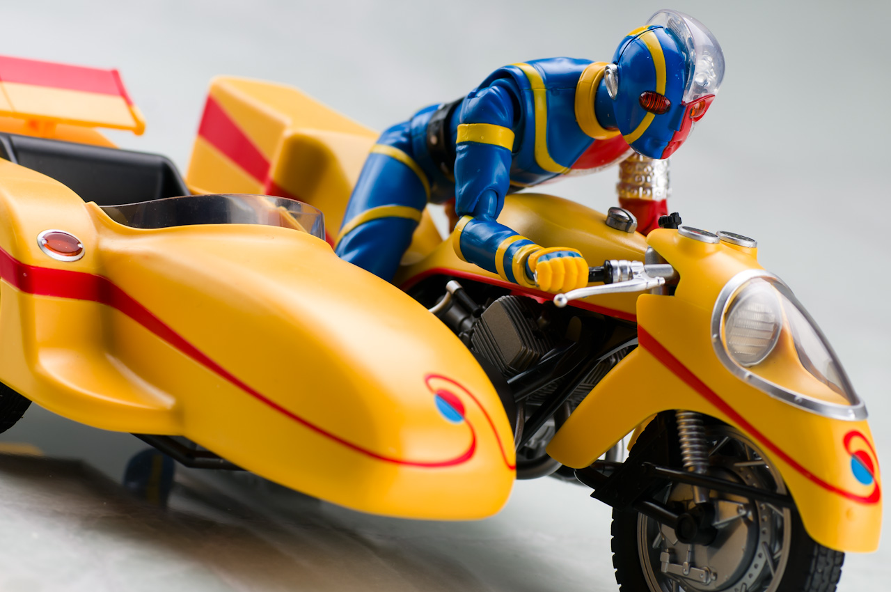 レビュー】 バンダイ 魂ウェブ商店 S.H.Figuarts サイドマシーン [人造