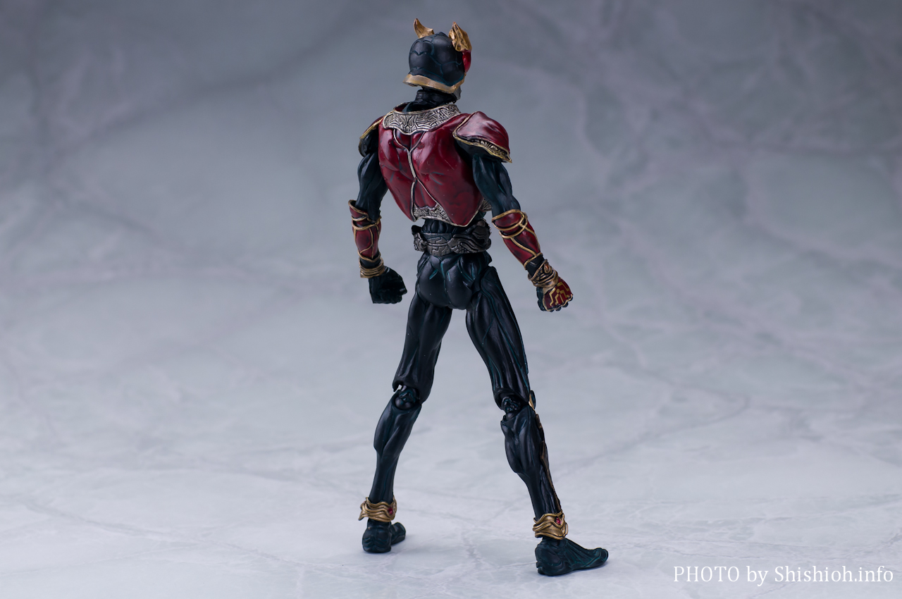 レビュー】 バンダイ S.I.C. CLASSICS 2007 VOL.13 仮面ライダークウガ