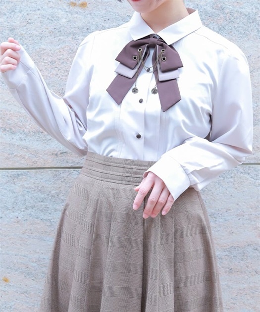 チェーン×リボン付ブラウス | axes femme online shop