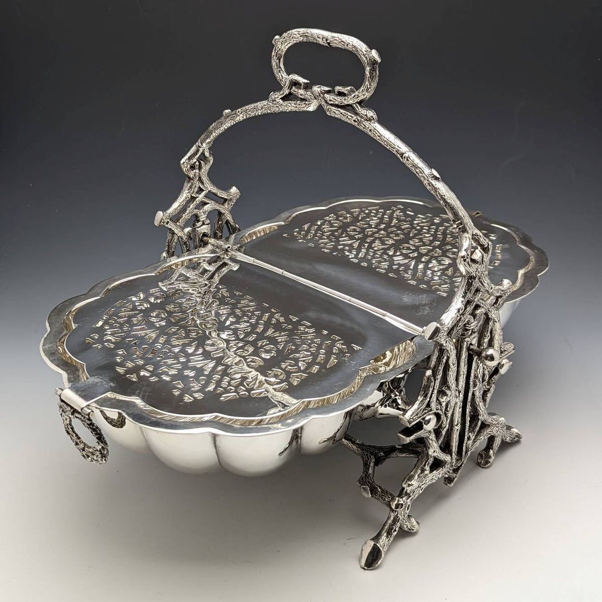 アンティーク◾️シルバープレート製 ◾️シェル型 ◾️ビスケット