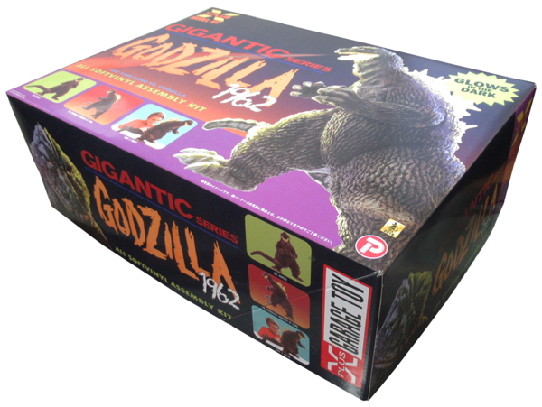 2018年7月29日の「WF2018夏」でX-PLUSが限定「ギガンティックシリーズ