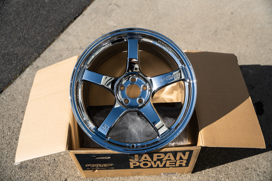 Gram Lights 57CR / 18x9.5 +38 / 5x114.3 / Chrome – Sensei 6