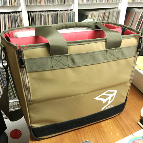 伊藤陽一郎”プロデュース！DJによるDJのためのDJバッグが登場