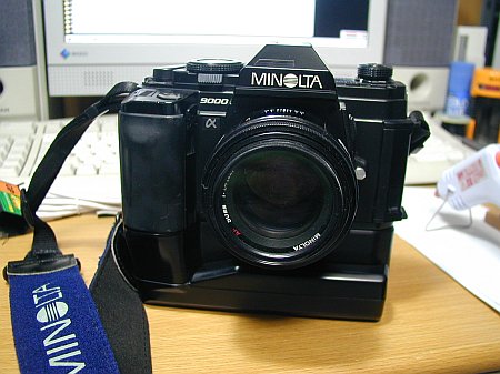 2006/12/27：MD-90の専用バッテリーNP-90Mを改造