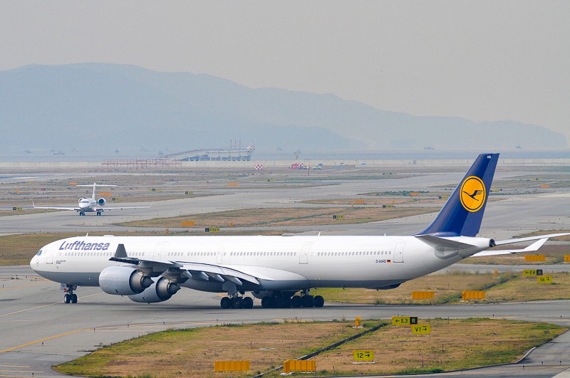 ミ*読様 寺井商店DAIYA日本製当時物ルフトハンザDC-7大型両翼約30㎝19