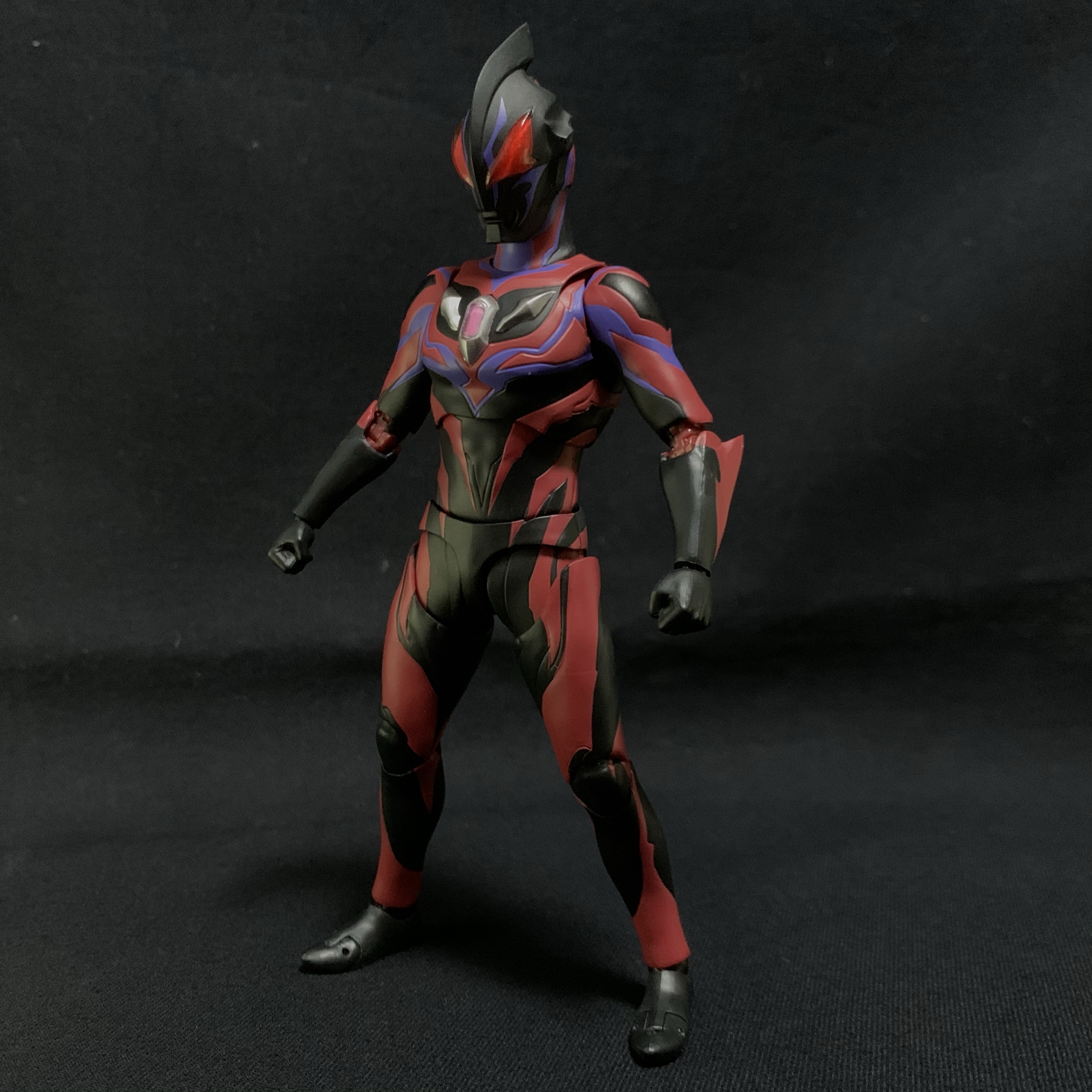簡易レビュー】S.H.Figuarts ウルトラマンジードダークネス – Ultra