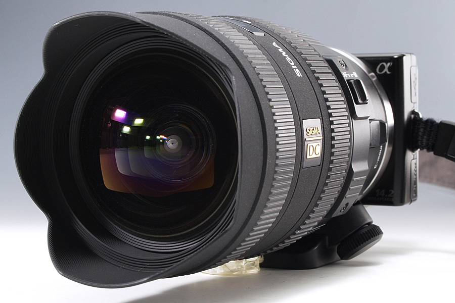 NEX-5 ＋ SIGMA 8-16mm F4.5-5.6 DC HSM レビュー その1（外観チェック