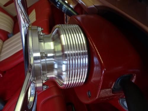 ハイエースのカスタマイズなら、ワールドコーポレーションにお任せ