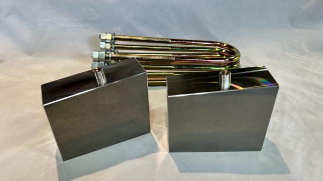 ハイエースのカスタマイズなら、ワールドコーポレーションにお任せ