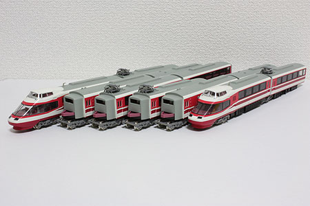 車輌展示室 ～小田急10000形（HISE)～