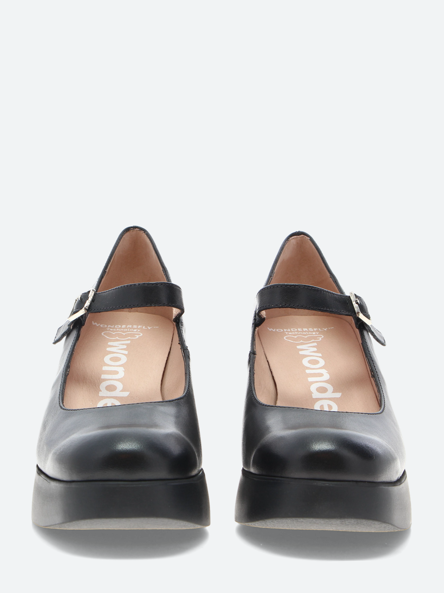 Wonders - H-4926 Mary Jane in Black Iseo – gravitypope