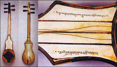 チベットの撥弦楽器ダムニェンの奏法と演奏曲 | ダヤンウルス